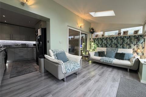 3 bedroom house for sale, Harewood Drive, Oldham OL2