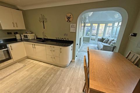 3 bedroom house for sale, Prince Consort Way, North Shields