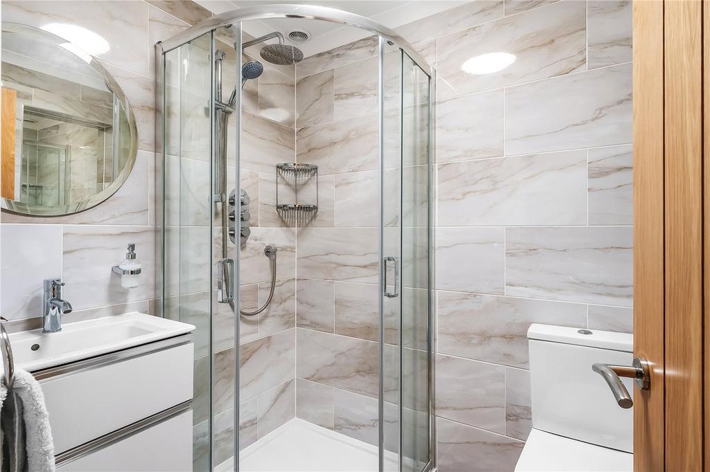 Ensuite Shower