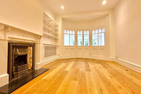 undefined, London N10