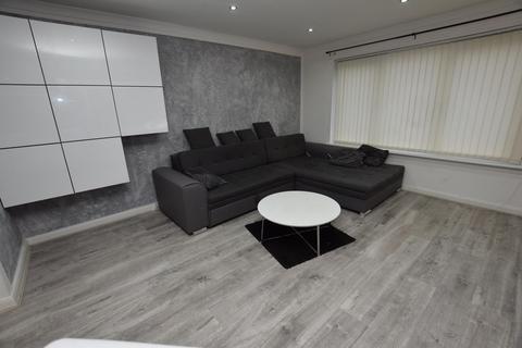 2 bedroom flat for sale, Main Street, Glasgow, G40 1