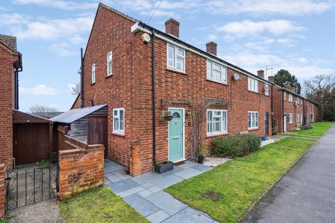 3 bedroom semi-detached house for sale, Cherry Tree Road, Beaconsfield HP9