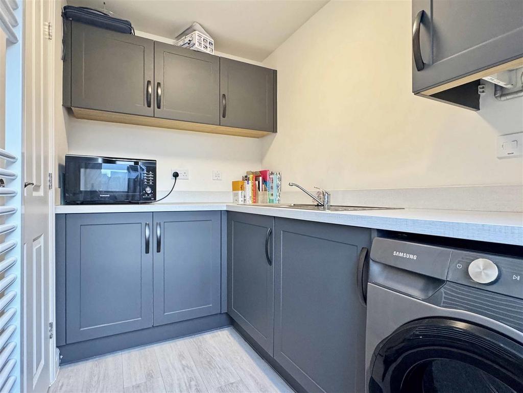 Utility Room.jpg