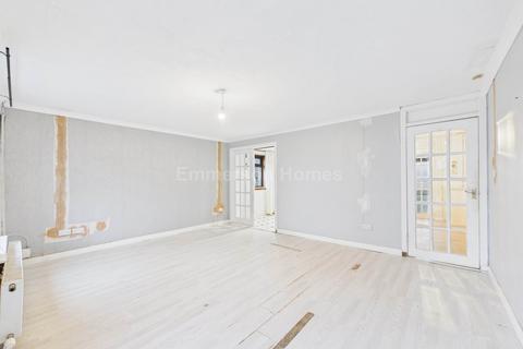 undefined, Ettrick Terrace, Johnstone PA5