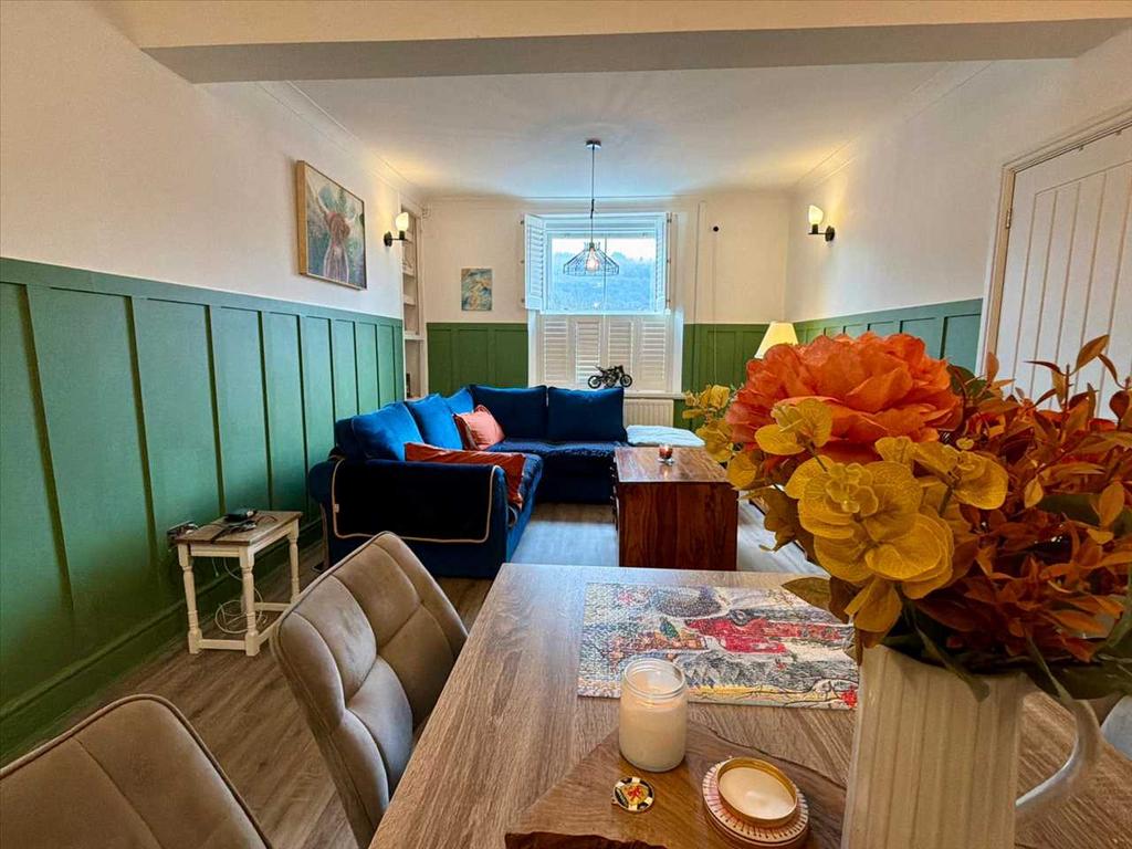 Lounge/Diner