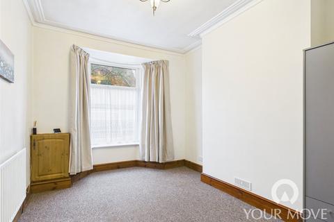 2 bedroom terraced house to rent, West Street, Crewe CW1