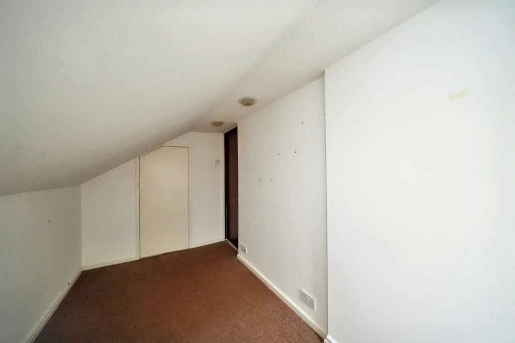 Walk-in Storage/Dressing Room
