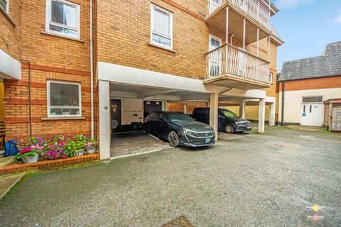 2 bedroom retirement property for sale, Market Place, Sidmouth EX10