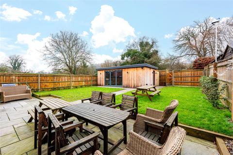 4 bedroom semi-detached house for sale, Valley Road, Hughenden Valley, High Wycombe, Buckinghamshire, HP14