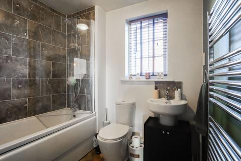 2 bedroom flat for sale, Hercules Road, Calne SN11