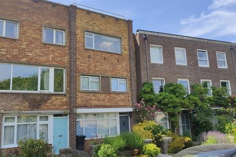undefined, OYSTER STREET, OLD PORTSMOUTH, PO1 2HZ