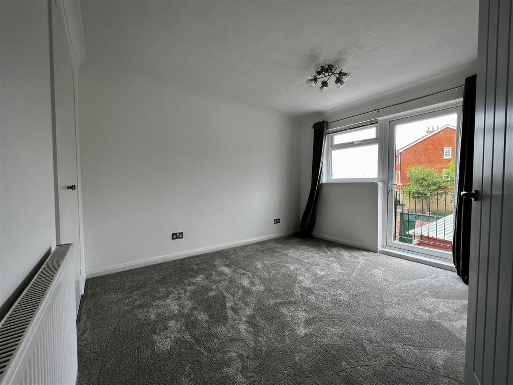 Bedroom 2.jpg