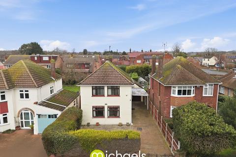 3 bedroom detached house for sale, Chestnut Avenue, Colchester, CO2