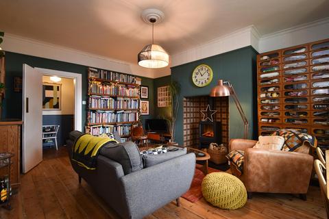 2 bedroom flat for sale, Church Road, St. Leonards-On-Sea