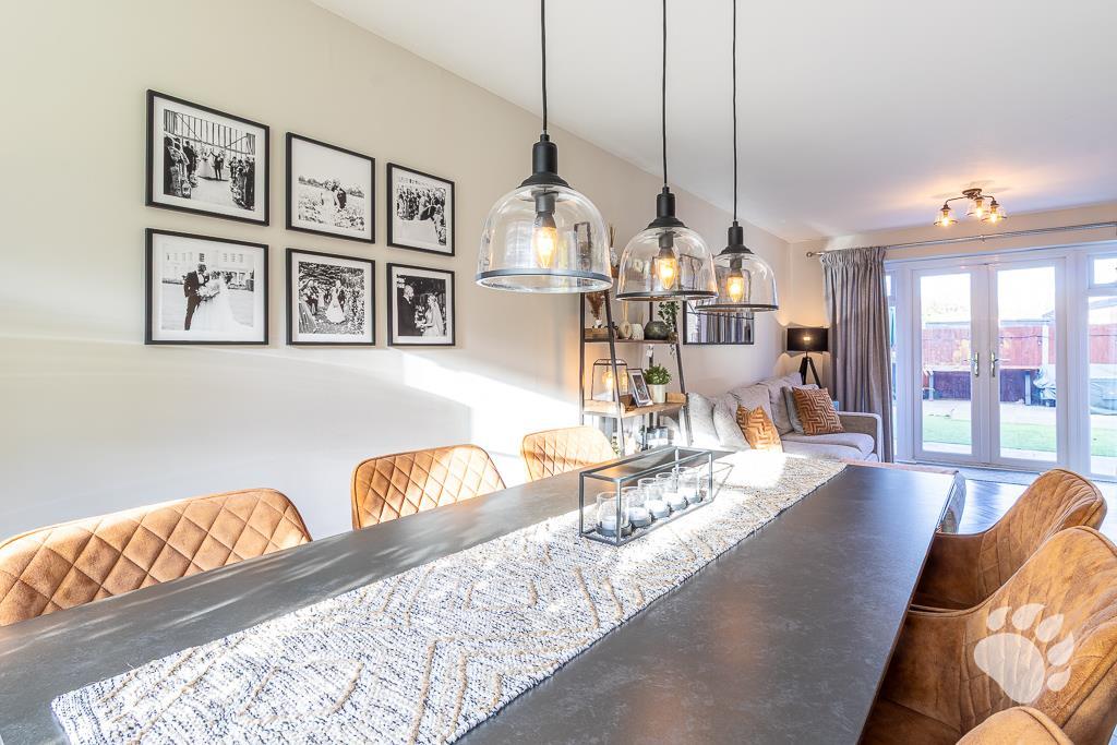 Lounge/Diner