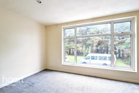 3 bedroom townhouse to rent, morley Grove, harlow