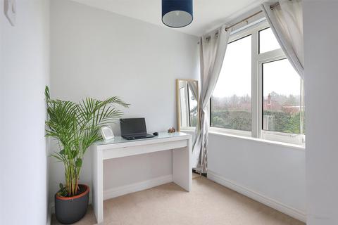 2 bedroom apartment for sale, Wray Common Road, Reigate, RH2