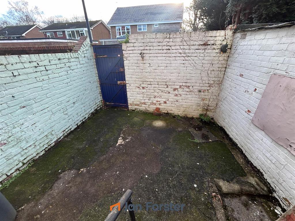 Rear Yard