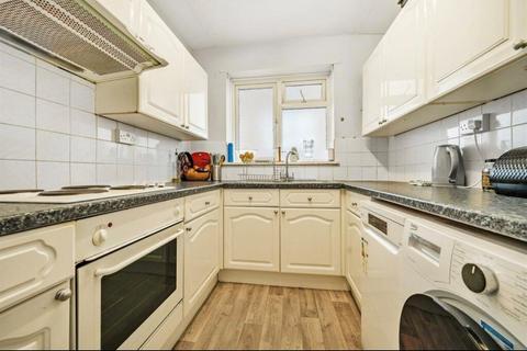 1 bedroom flat for sale, Davigdor Road, Hove, BN3