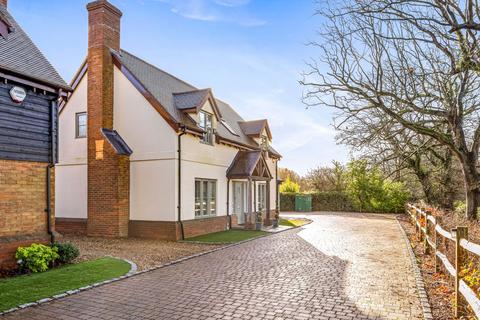 4 bedroom house for sale, Vaughan Copse, Mannings Heath, RH13