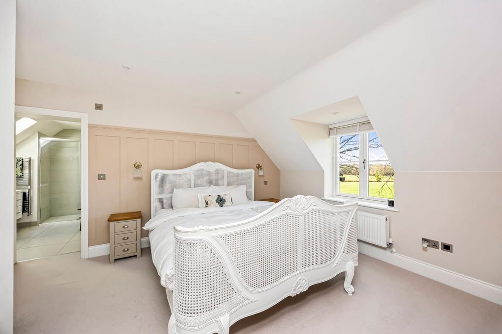 Principle bedroom