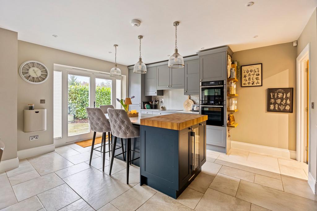 Open plan kitchen/ family room