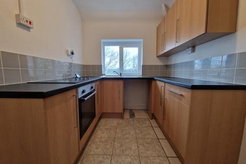 2 bedroom flat for sale, Burnthill Lane Rugeley, WS15 2HY