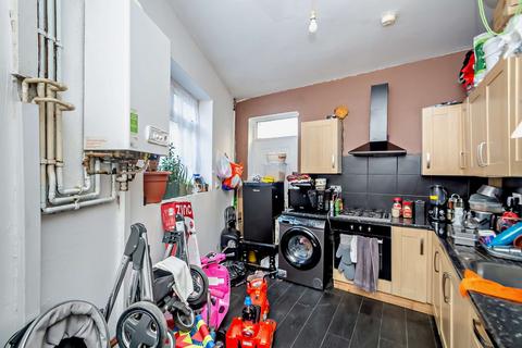 2 bedroom terraced house for sale, Rose Street, Bradford, BD8