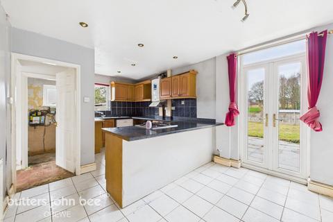 4 bedroom semi-detached house for sale, Vicarage Road, Haslington