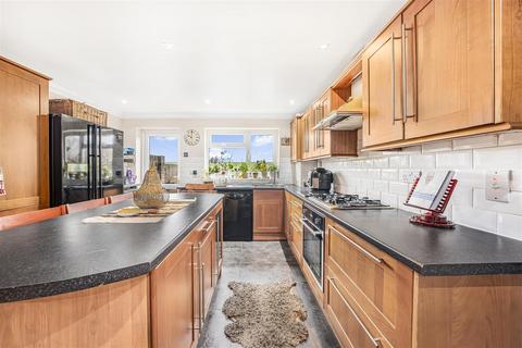 3 bedroom terraced house for sale, Waltham Way, London E4