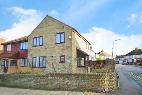 3 bedroom semi-detached house for sale, High Street, Margate
