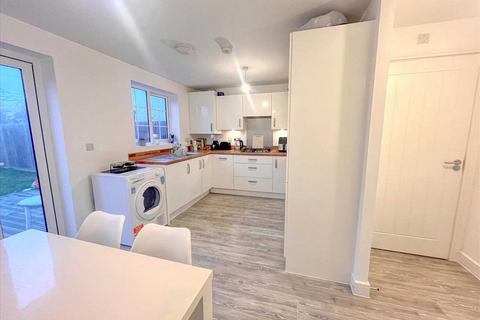 3 bedroom semi-detached house for sale, kirby cross CO13