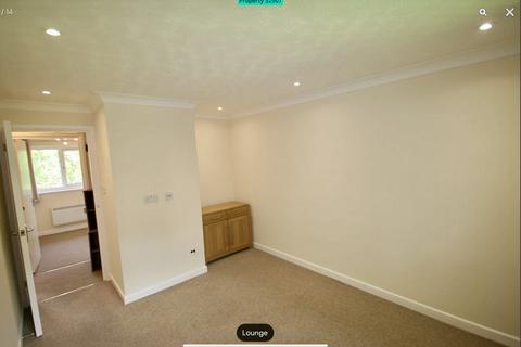 2 bedroom flat for sale, 27 Winchester Court, London Road, High Wycombe, HP11