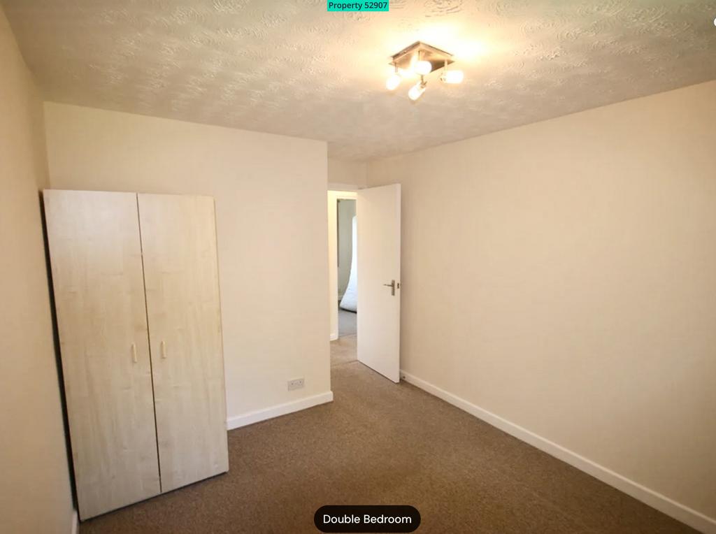 Double Bedroom