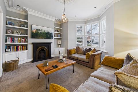5 bedroom terraced house for sale, Cleveland Road, North Shields