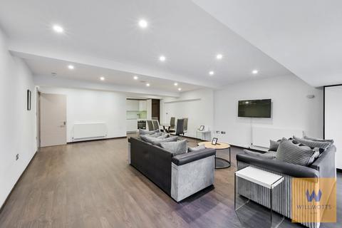 25 bedroom block of apartments for sale, Blacks Road, Willmott House, W6