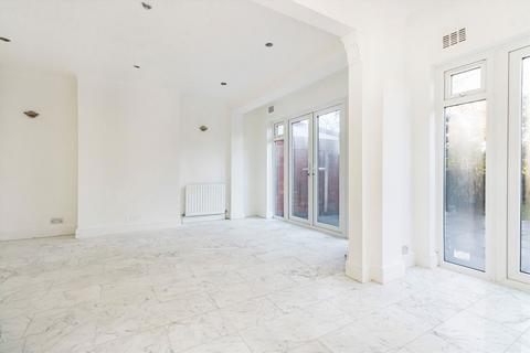 5 bedroom house to rent, Fordbridge Road, Ashford TW15