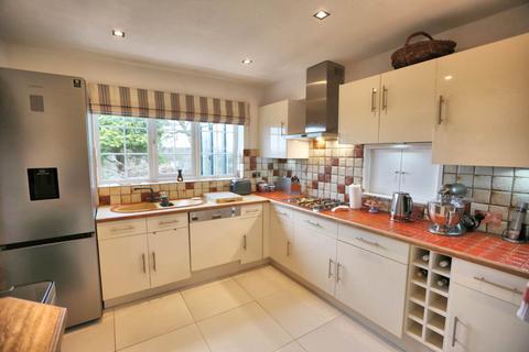4 bedroom detached house for sale, Hurst Lane, Bollington, Macclesfield