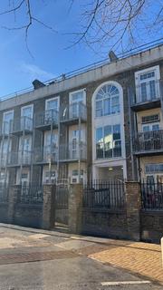 2 bedroom flat to rent, Upton Lane, London E7
