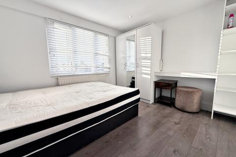 House share to rent, Westbrook Road, Hounslow, TW5