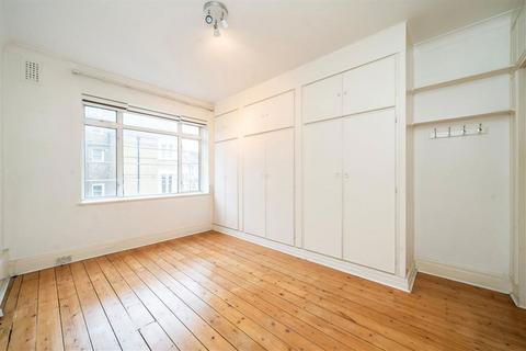 3 bedroom flat to rent, Barons Keep, London W14