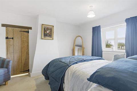 2 bedroom semi-detached house for sale, Bury Road, Diss IP22