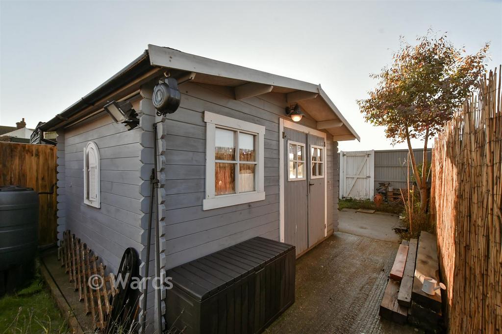 Workshop/Outbuildings