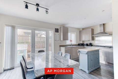 4 bedroom detached house for sale, Skylark Street, Cofton Hackett, Birmingham, Worcestershire, B45