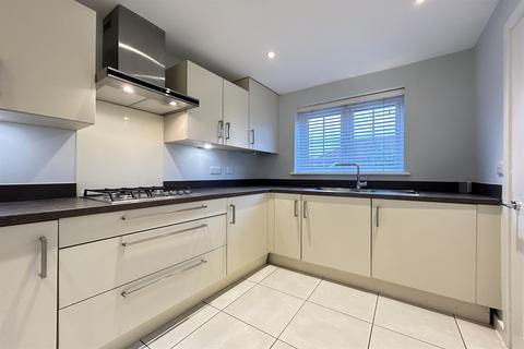 undefined, Chineham, Basingstoke