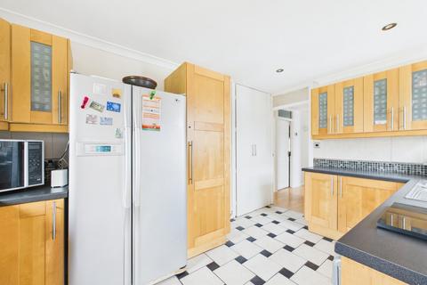 3 bedroom bungalow for sale, Crabbe Crescent, Chesham, Buckinghamshire, HP5