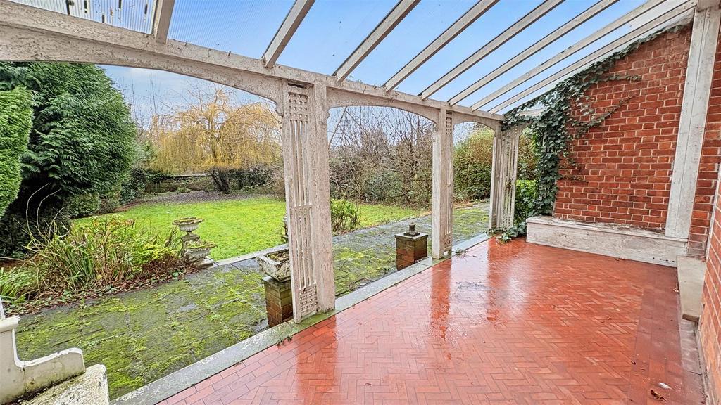 Courtyard and Rear Garden