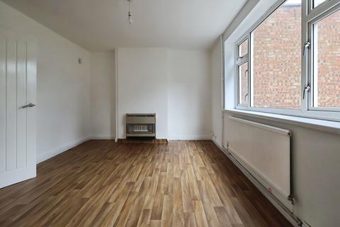 3 bedroom semi-detached house for sale, Hillfield Avenue, Hitchin