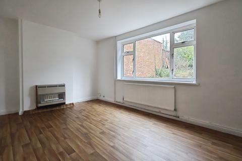 3 bedroom semi-detached house for sale, Hillfield Avenue, Hitchin