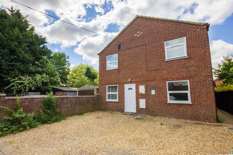 1 bedroom apartment to rent, Laughton Road, Boston